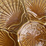 3 plates with oysters, shells, ceramic slurry ochre, majolica, made in portugal