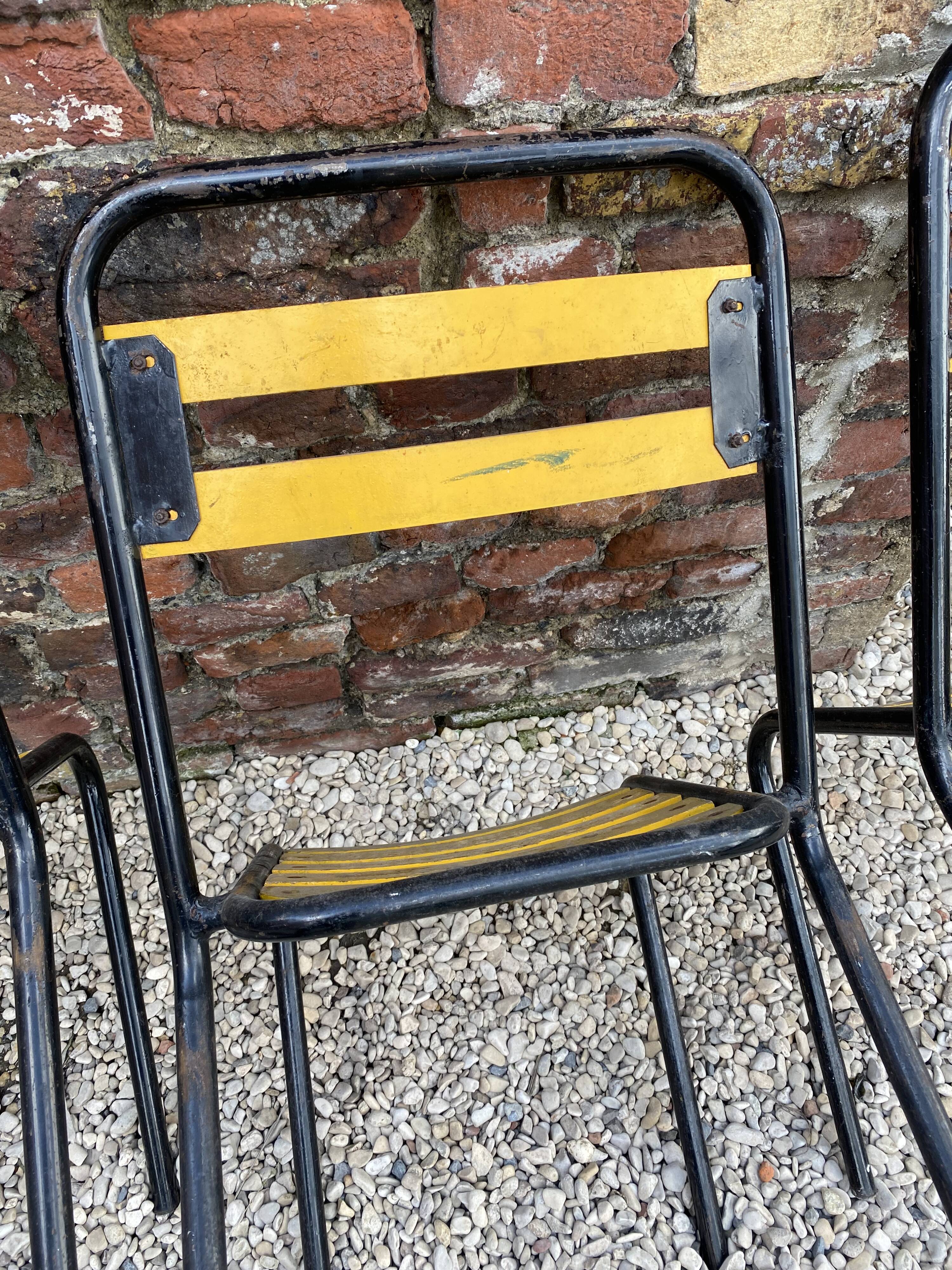Set de 4 chaises de bistrot Tolix T21