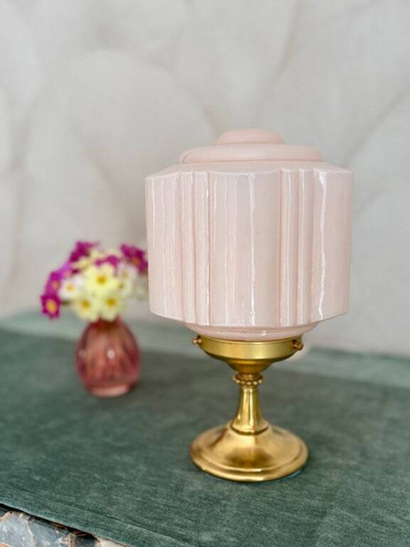 Art Deco lamp from the 1930s with an opaline globe featuring a pink flower.