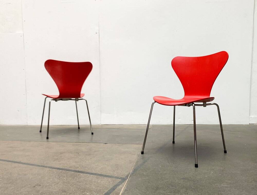 Model 3107 chairs by Arne Jacobsen for Fritz Hansen, Denmark, 1997, Set of 4