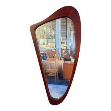 Miroir de forme irrégulière avec cadre en teck, Danemark 1960