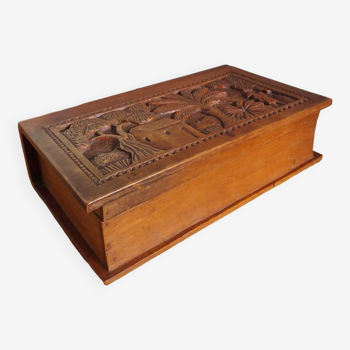 Coffret boite en bois sculpté Afrique