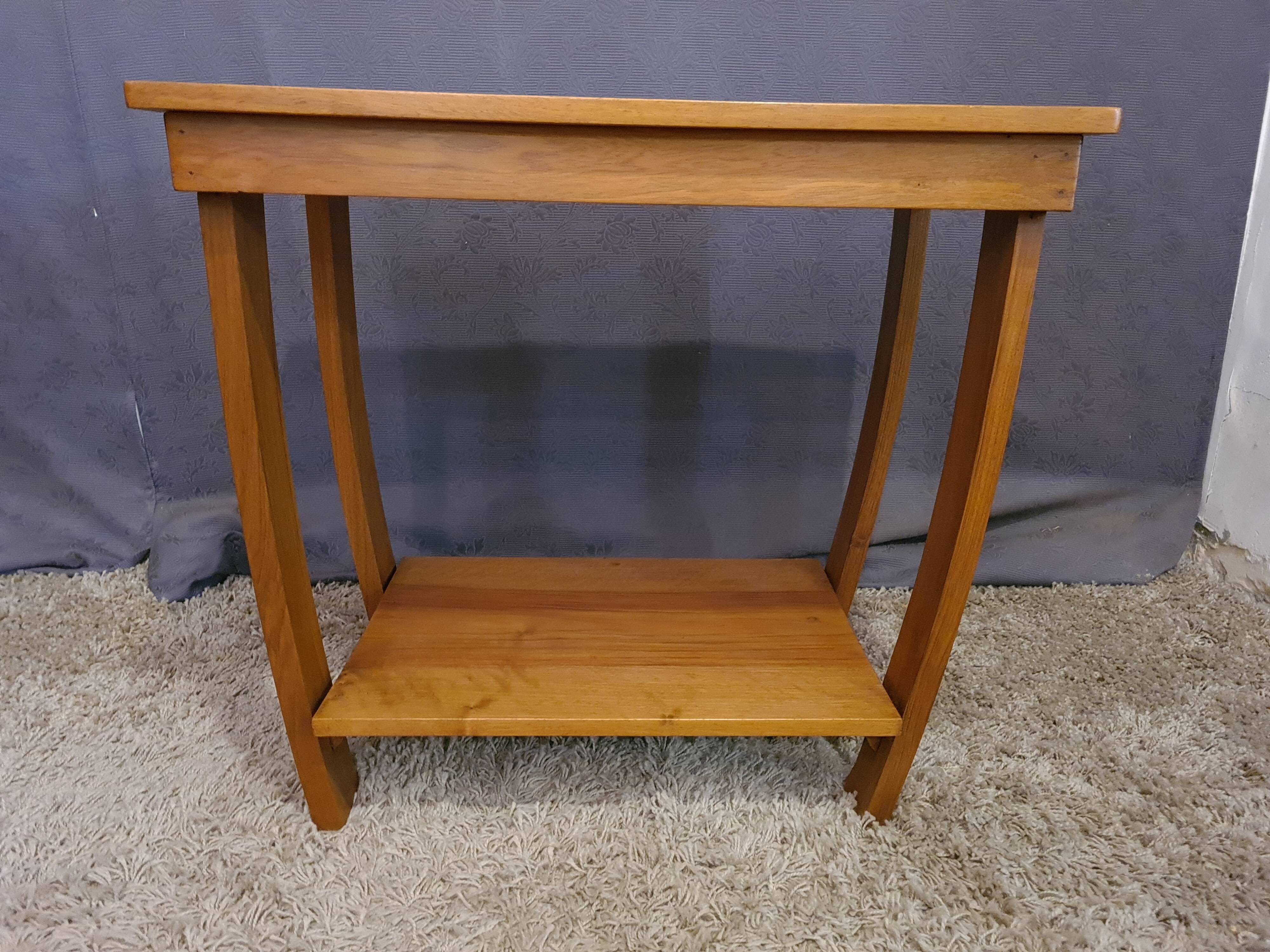 Side table design 50