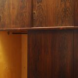 Armoire en palissandre, design danois, années 1970, production : Danemark