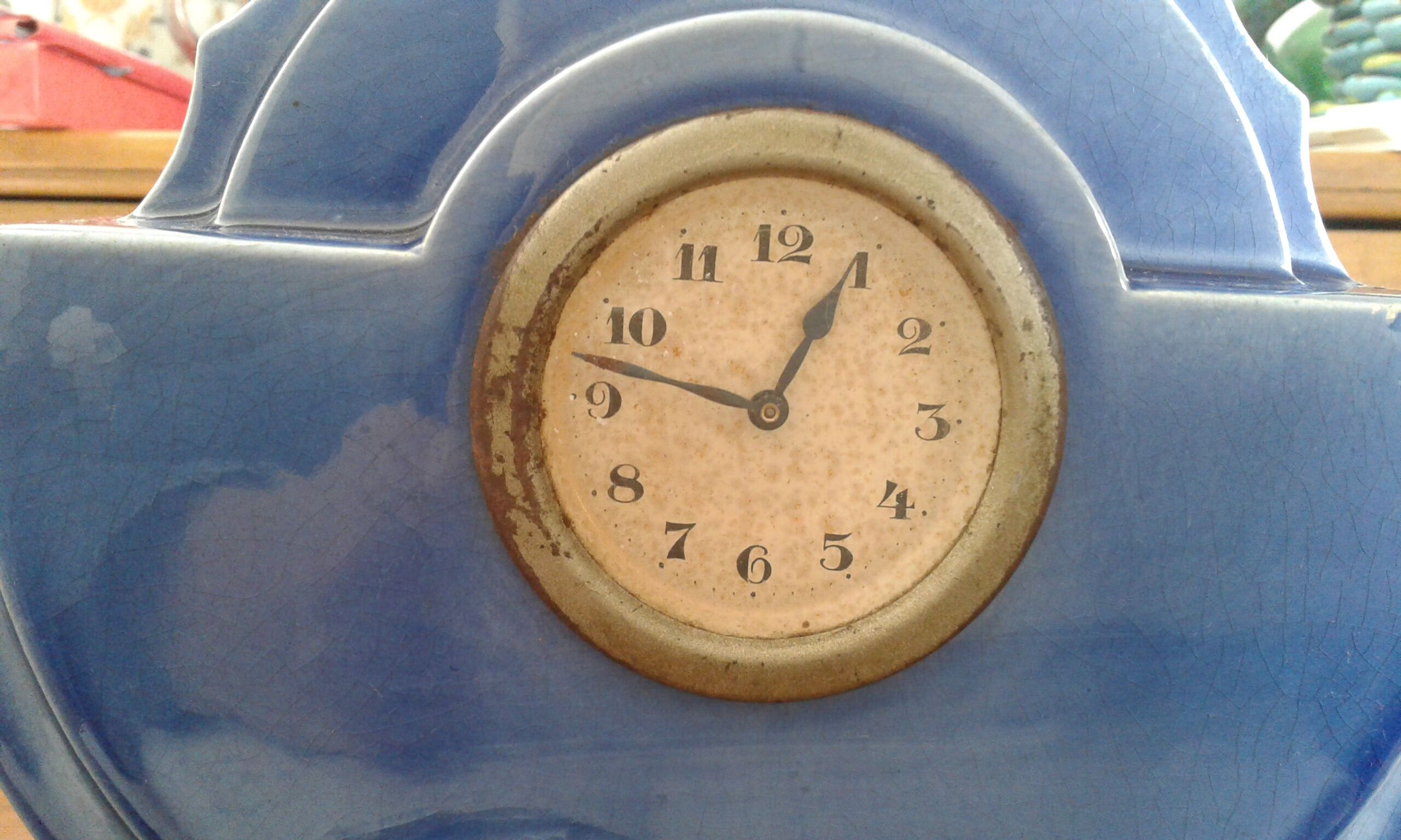 Chimney trim Art Deco Saint Clement