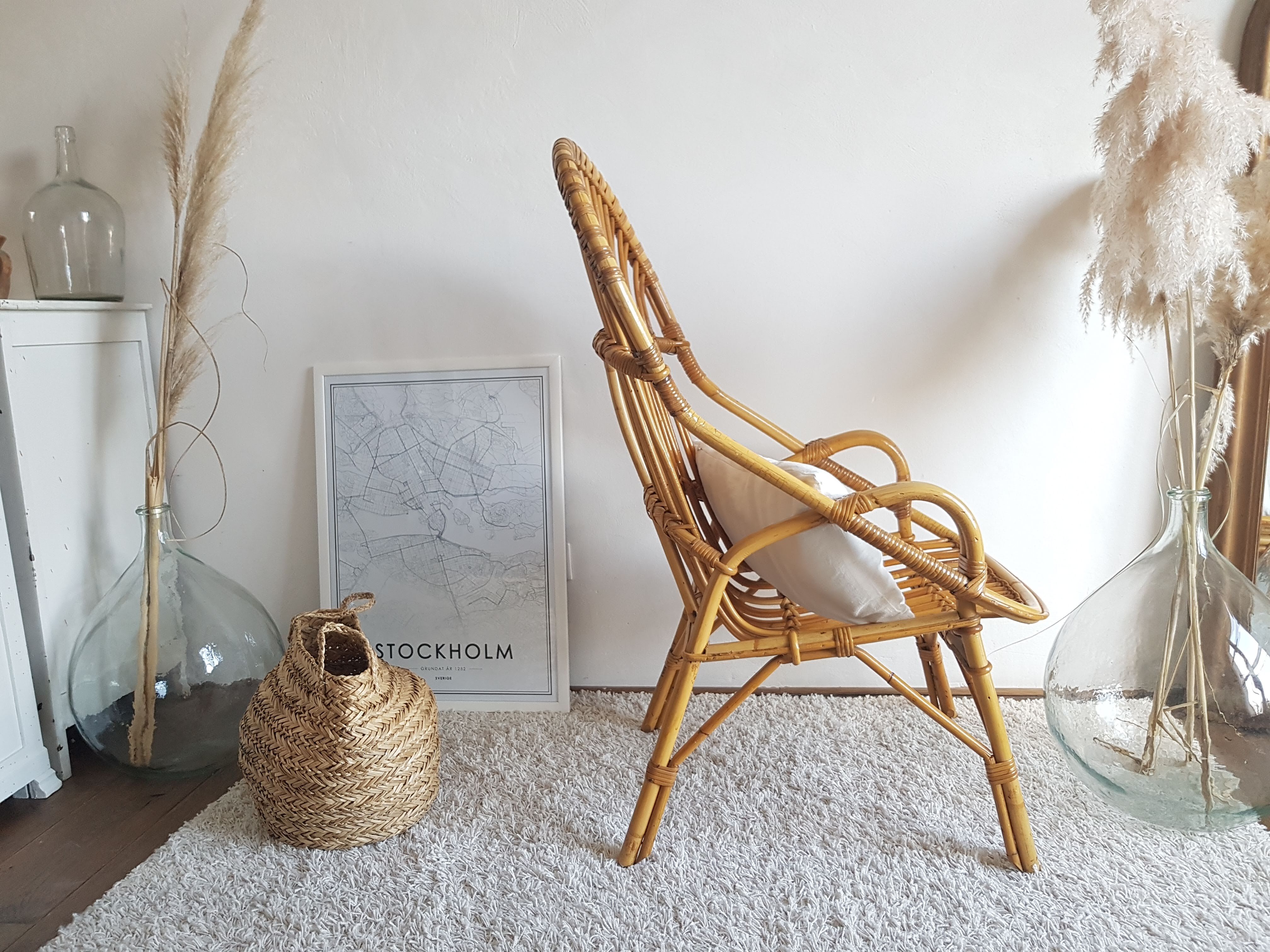 Vintage rattan chair