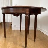 Louis XVI round table