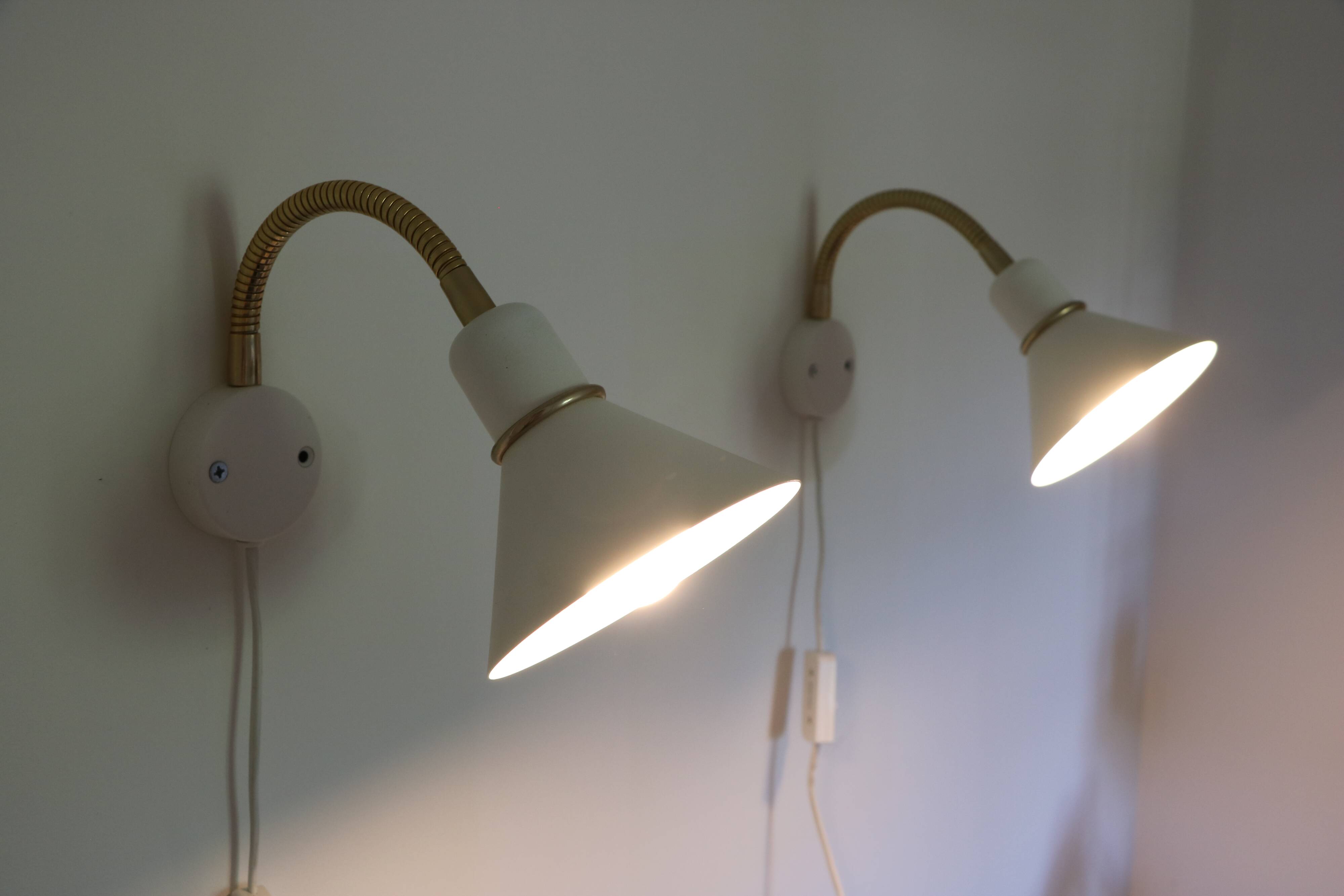 Pair of Scandinavian wall lights, white and gold metal