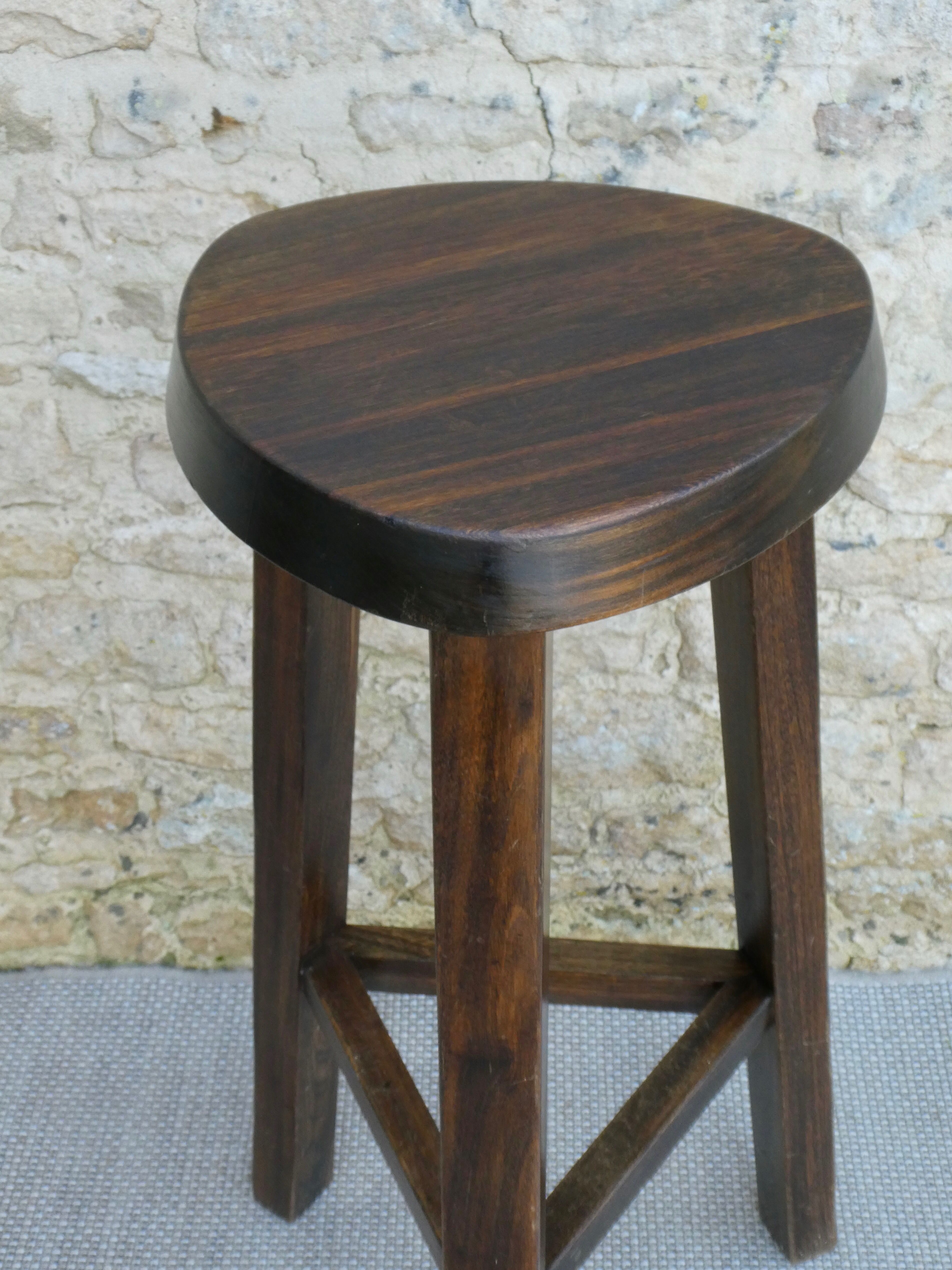 High tripod stool, bar, solid wood, brutalist