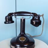 Vintage column phone in Bakelite