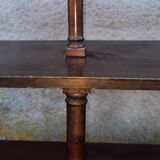 Six-tiered column shelf