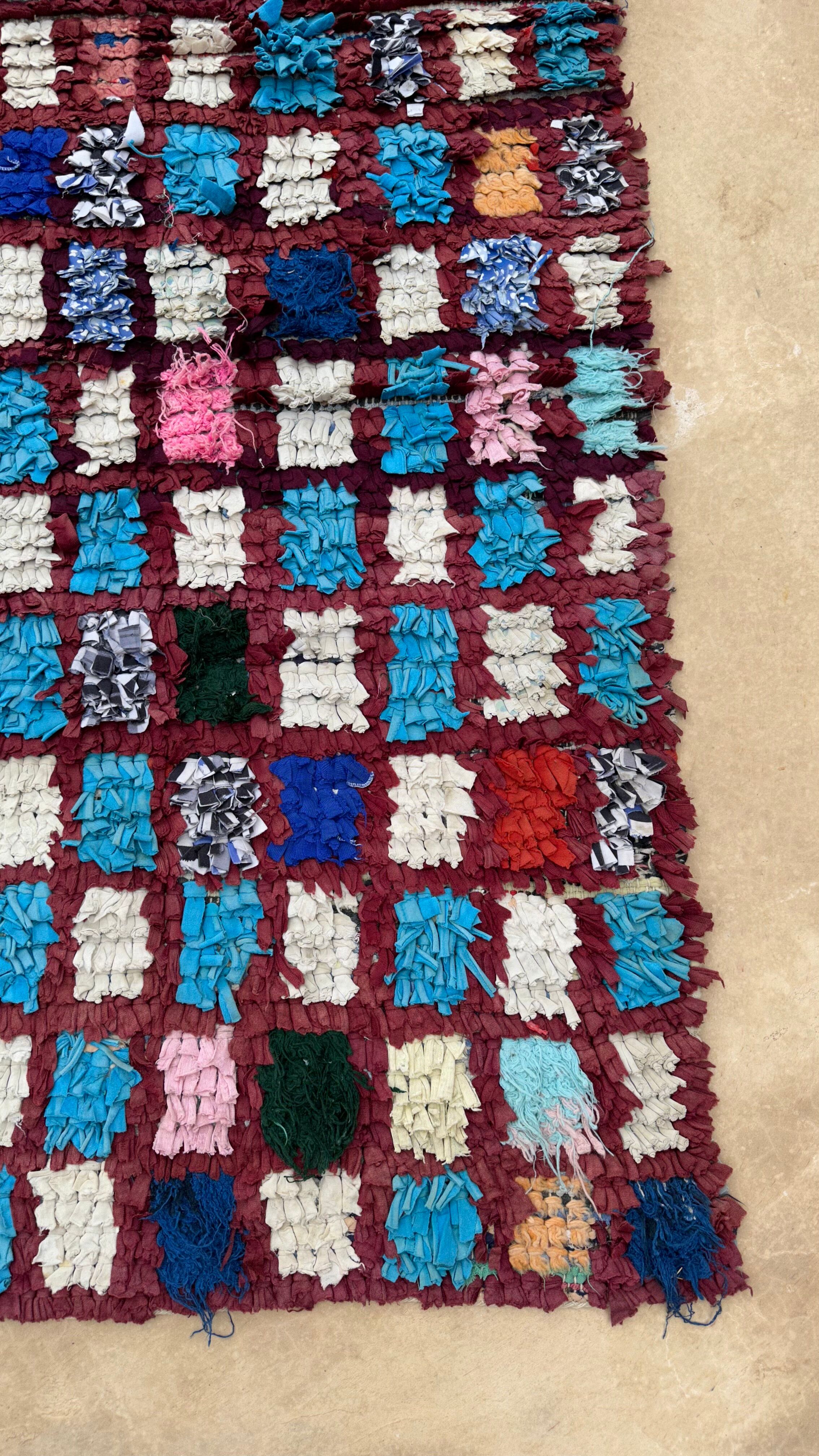 Moroccan carpet - 93 x 214 cm