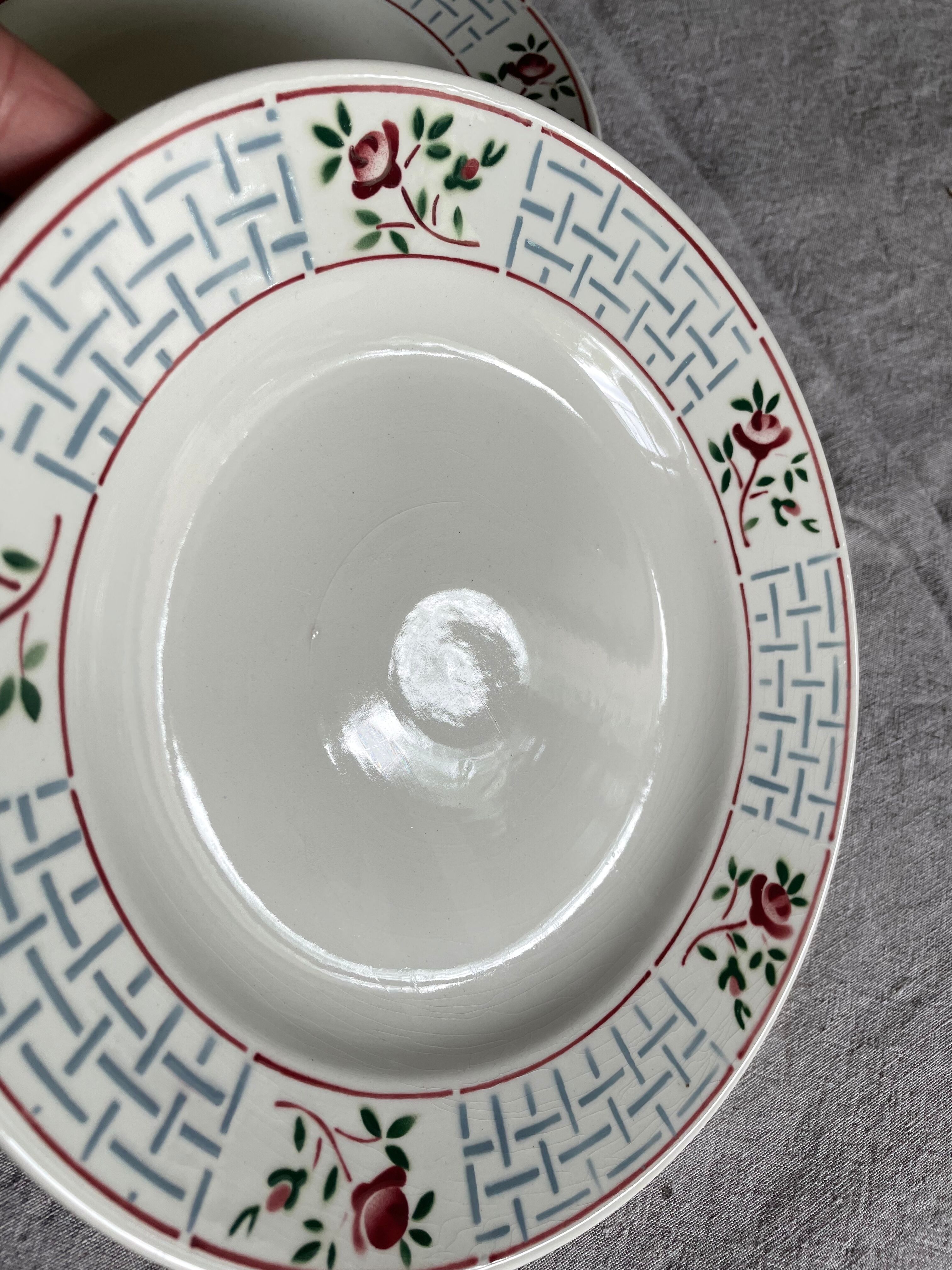 Flat plates Sarreguemines model Christiane