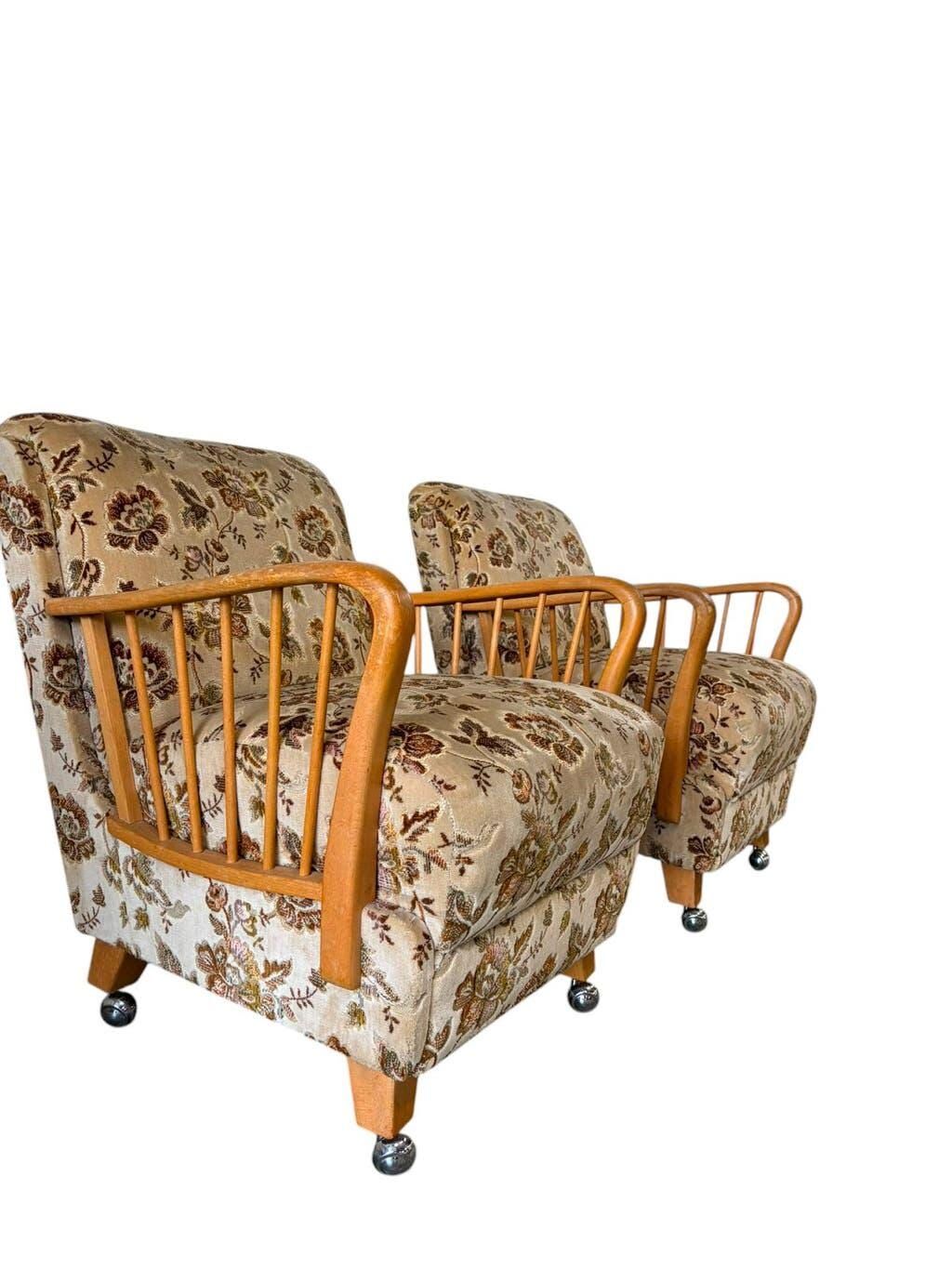 Set of 2 vintage wooden armchairs / club chairs