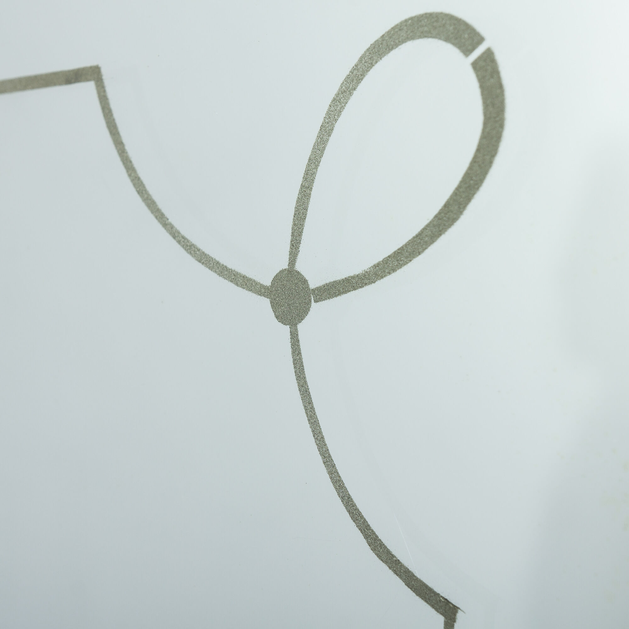Miroir en laiton du milieu du siècle avec bords biseautés, années 1950 - 114x56cm