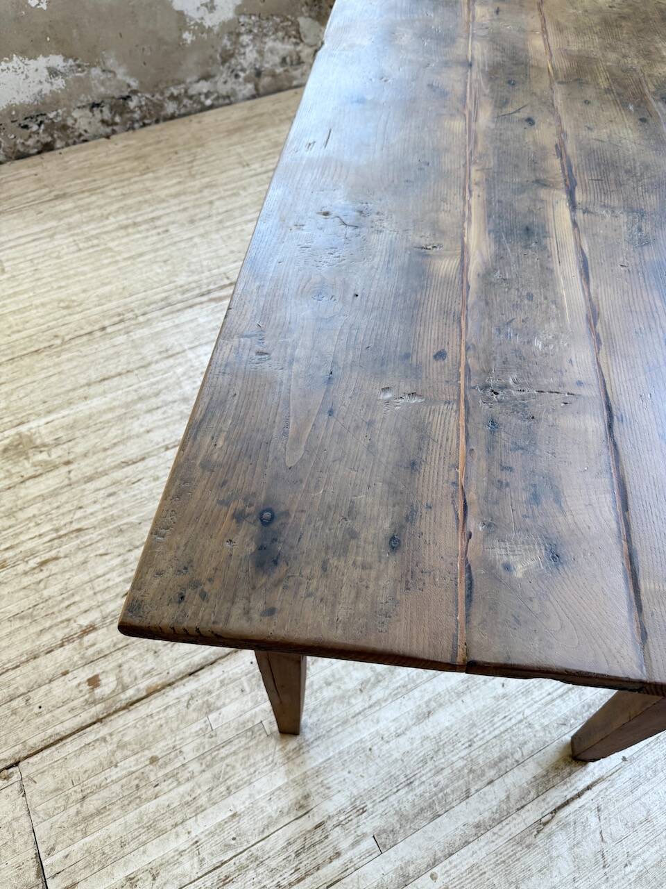 1950s oak farmhouse table with spindle legs