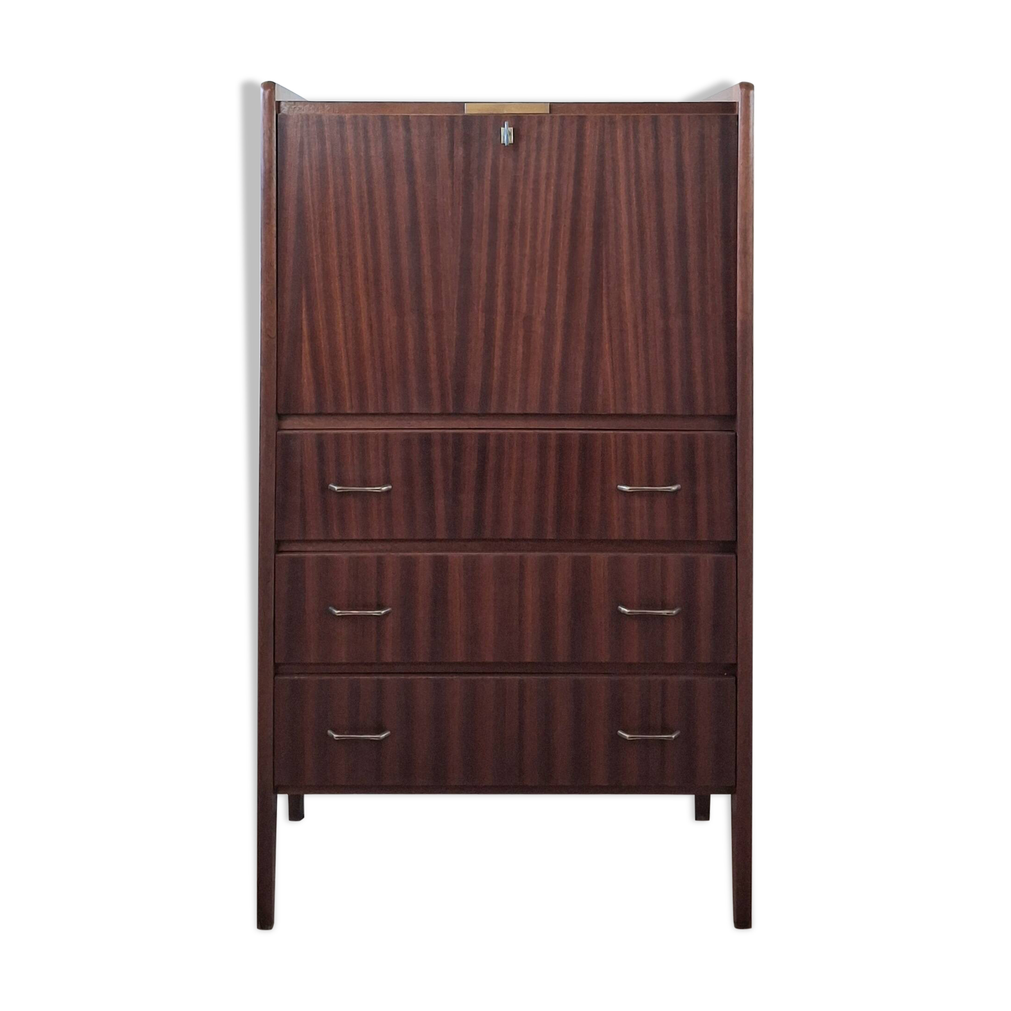 Scandinavian secretary