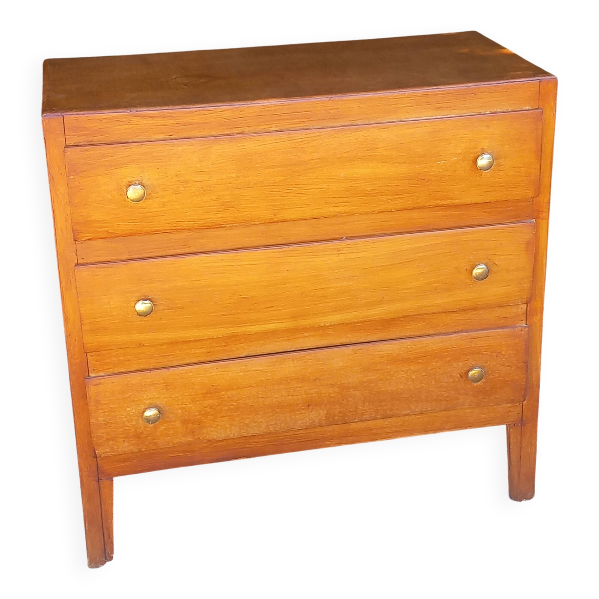 Vintage beech chest of drawers with 3 drawers from the 1950s.