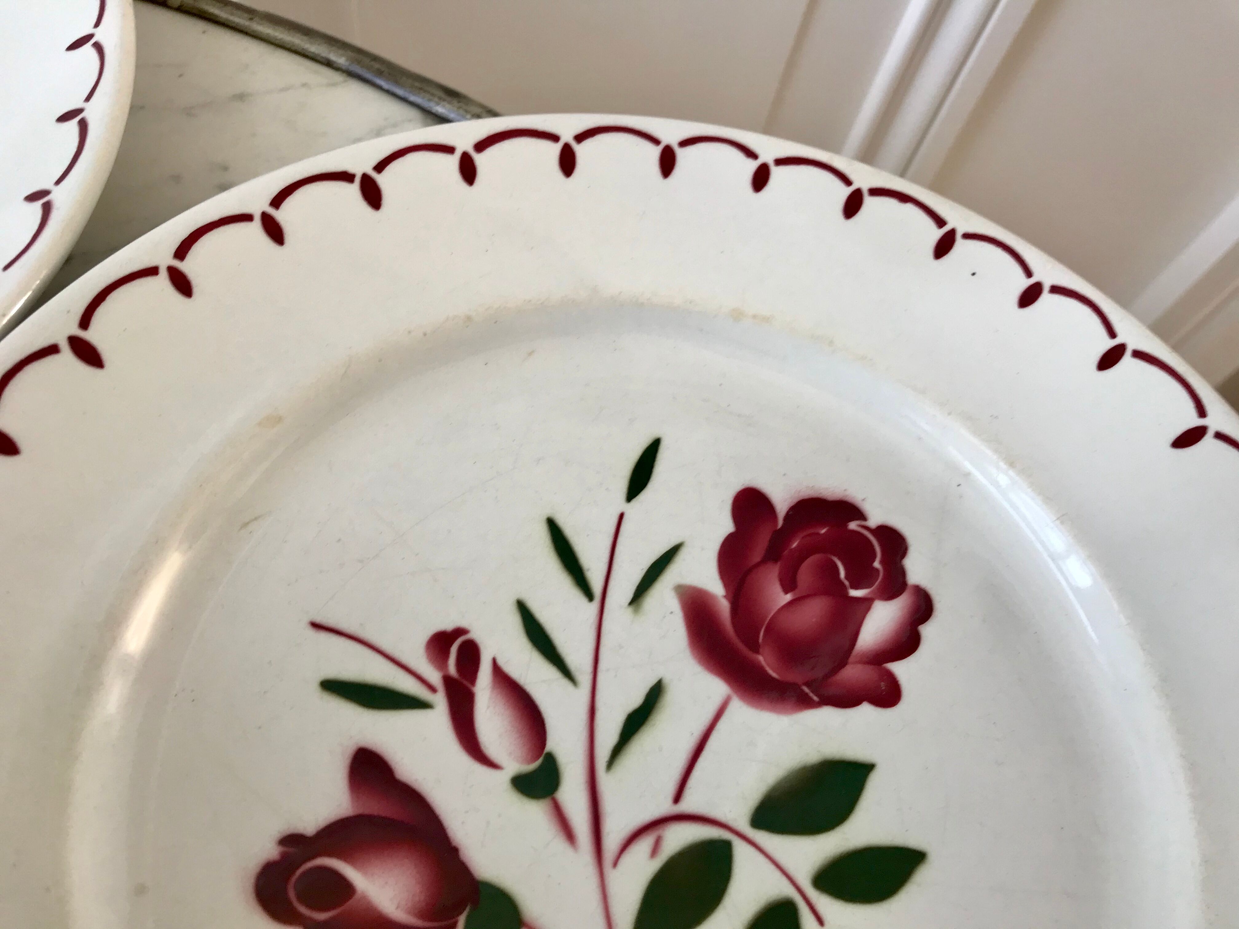 Set of 6 flat flower plates Badonviller 30s