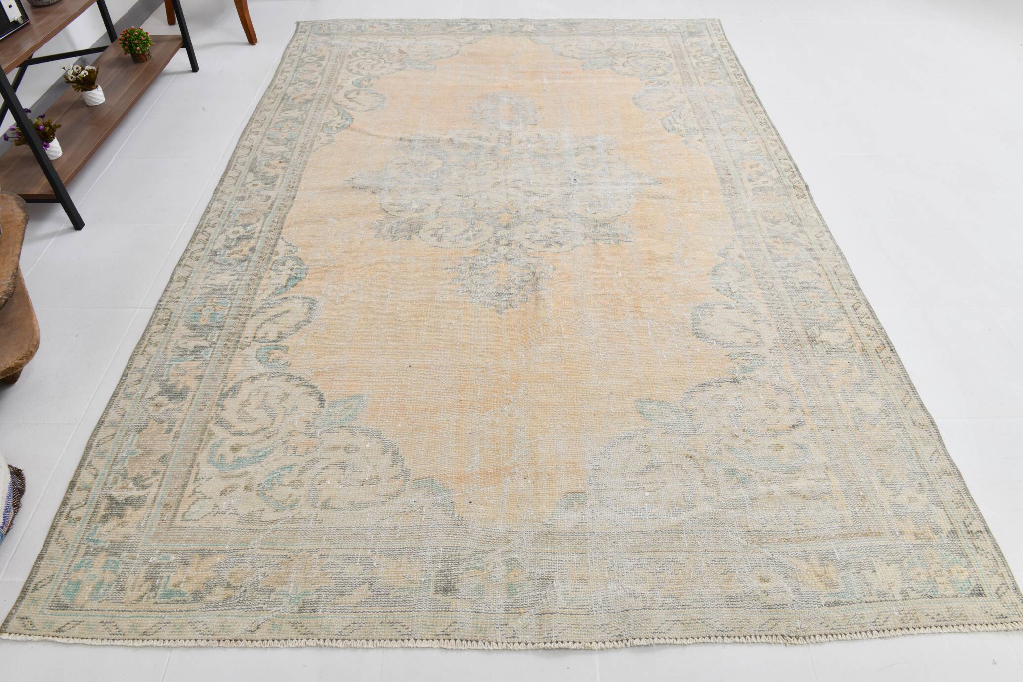7x10 Light Yellow & Beige Vintage Rug 203x297Cm SK 21426