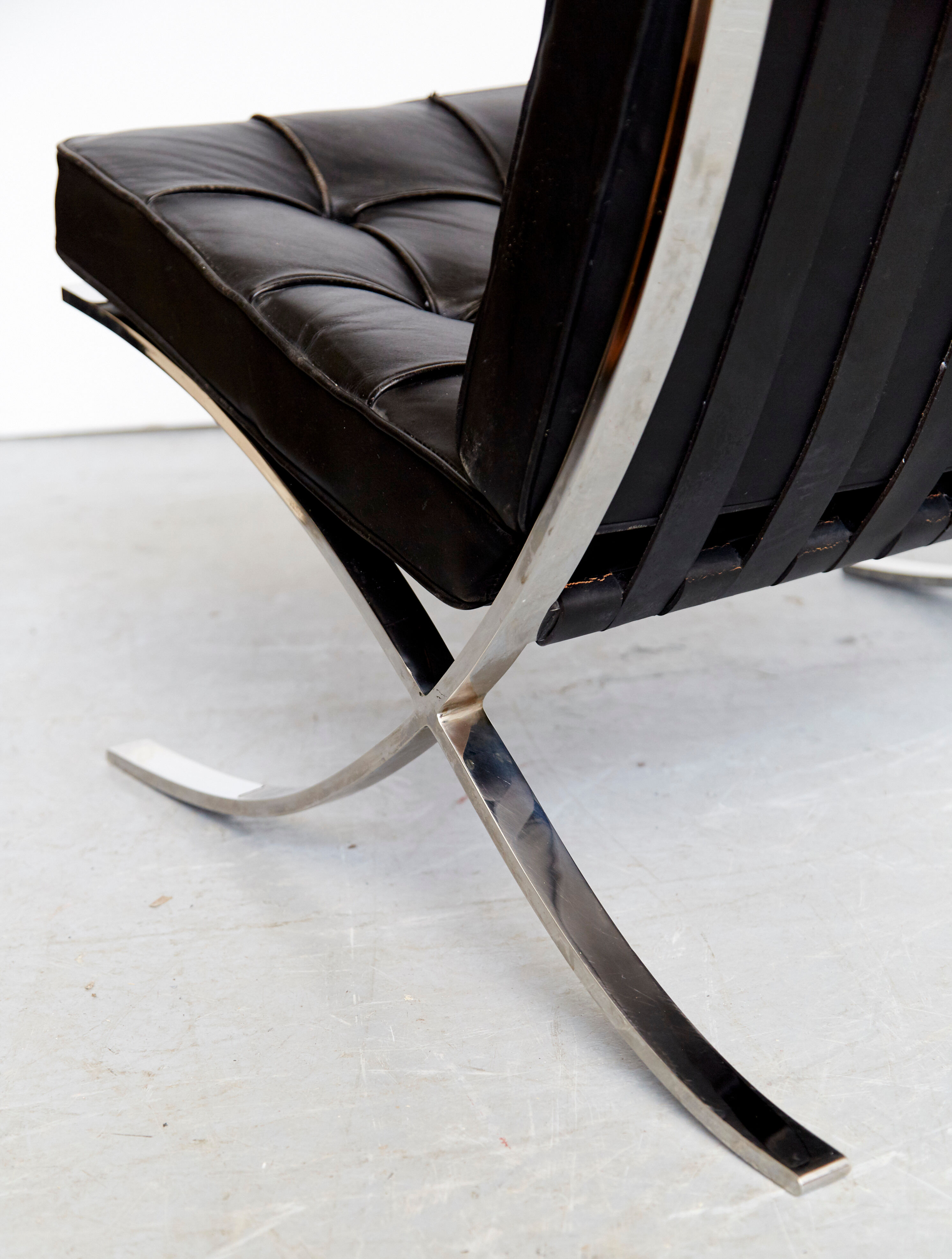 Fauteuil Barcelona MR90 par Ludwig Mies de La Rohe pour Knoll International