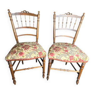 Deux chaises à musique - fleurie