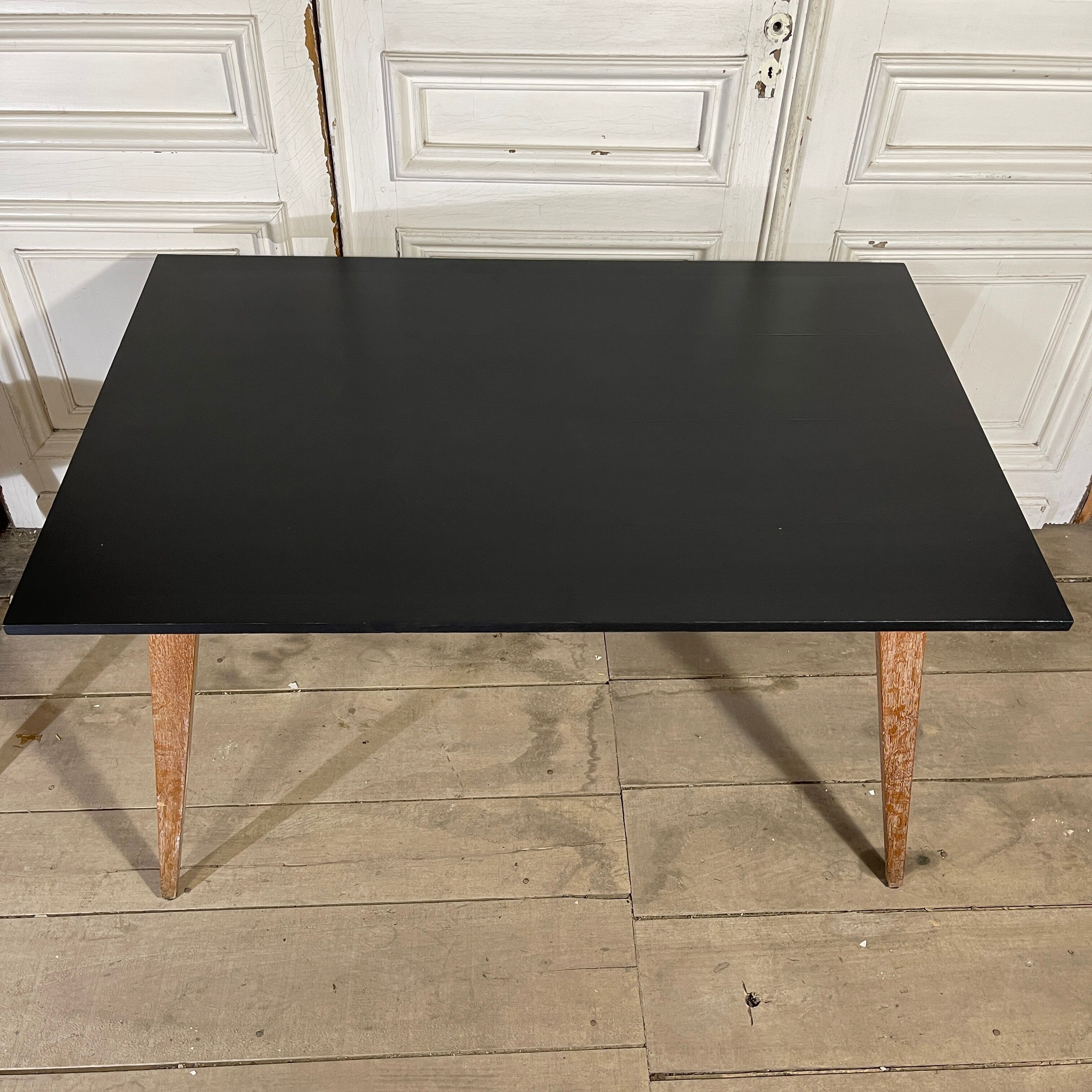 Oak table compass legs