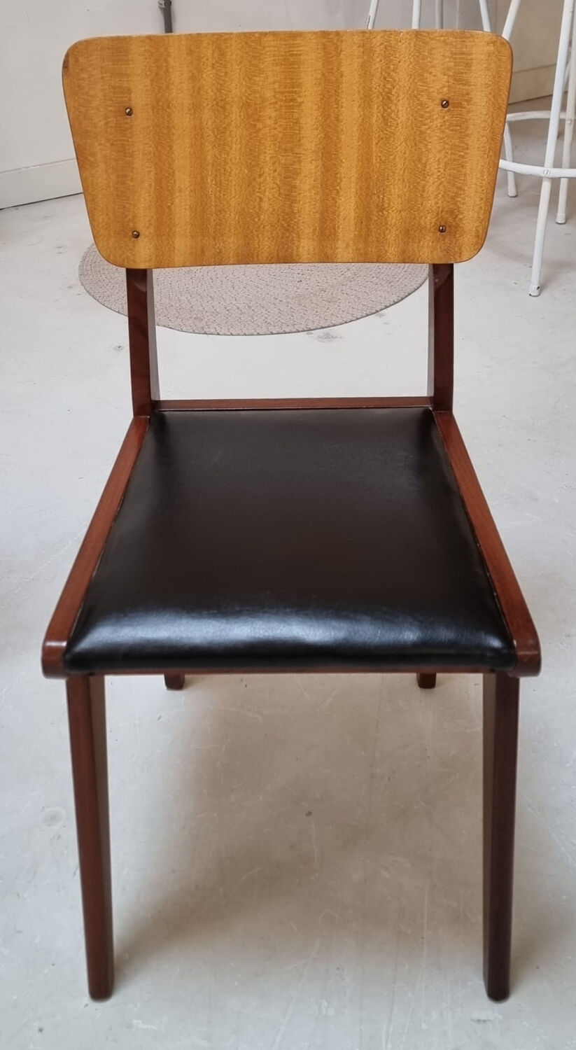 Chairs of the mid-century