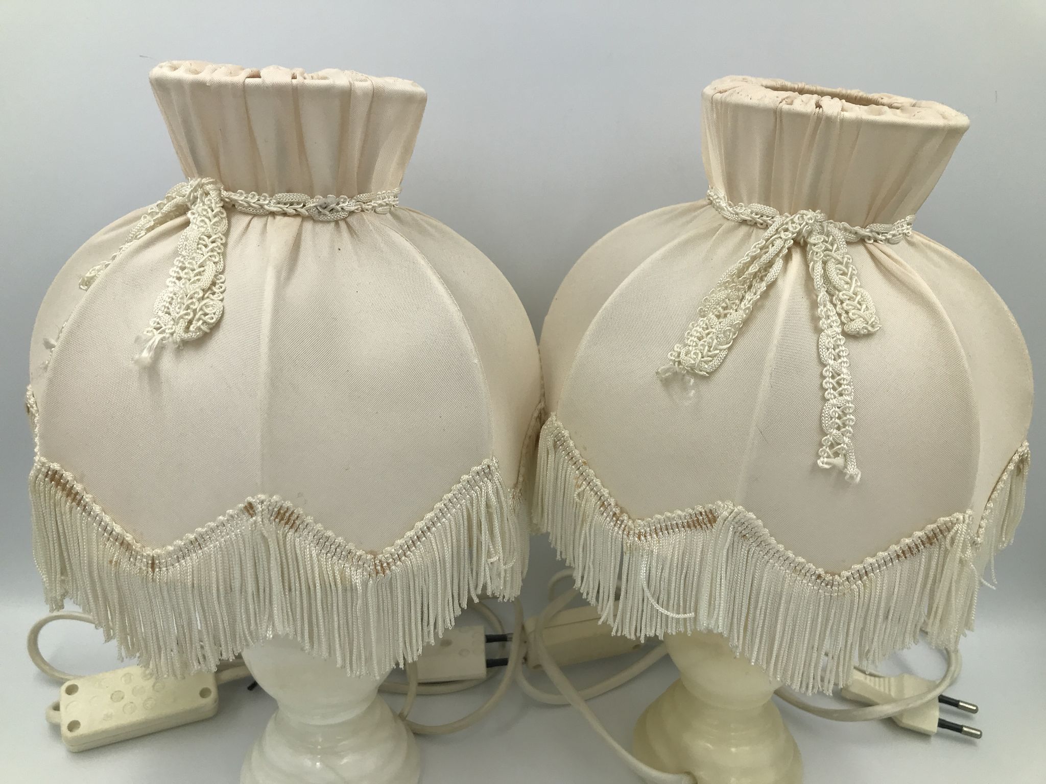 Pair of bedside lamp with vintage fringed shade