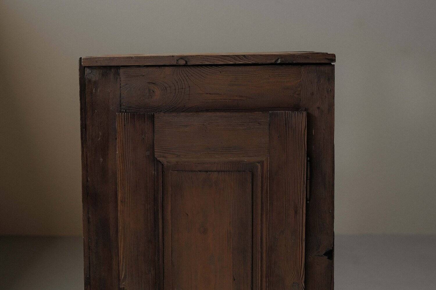 Pine mountain furniture, folk art, Savoy, 19th century