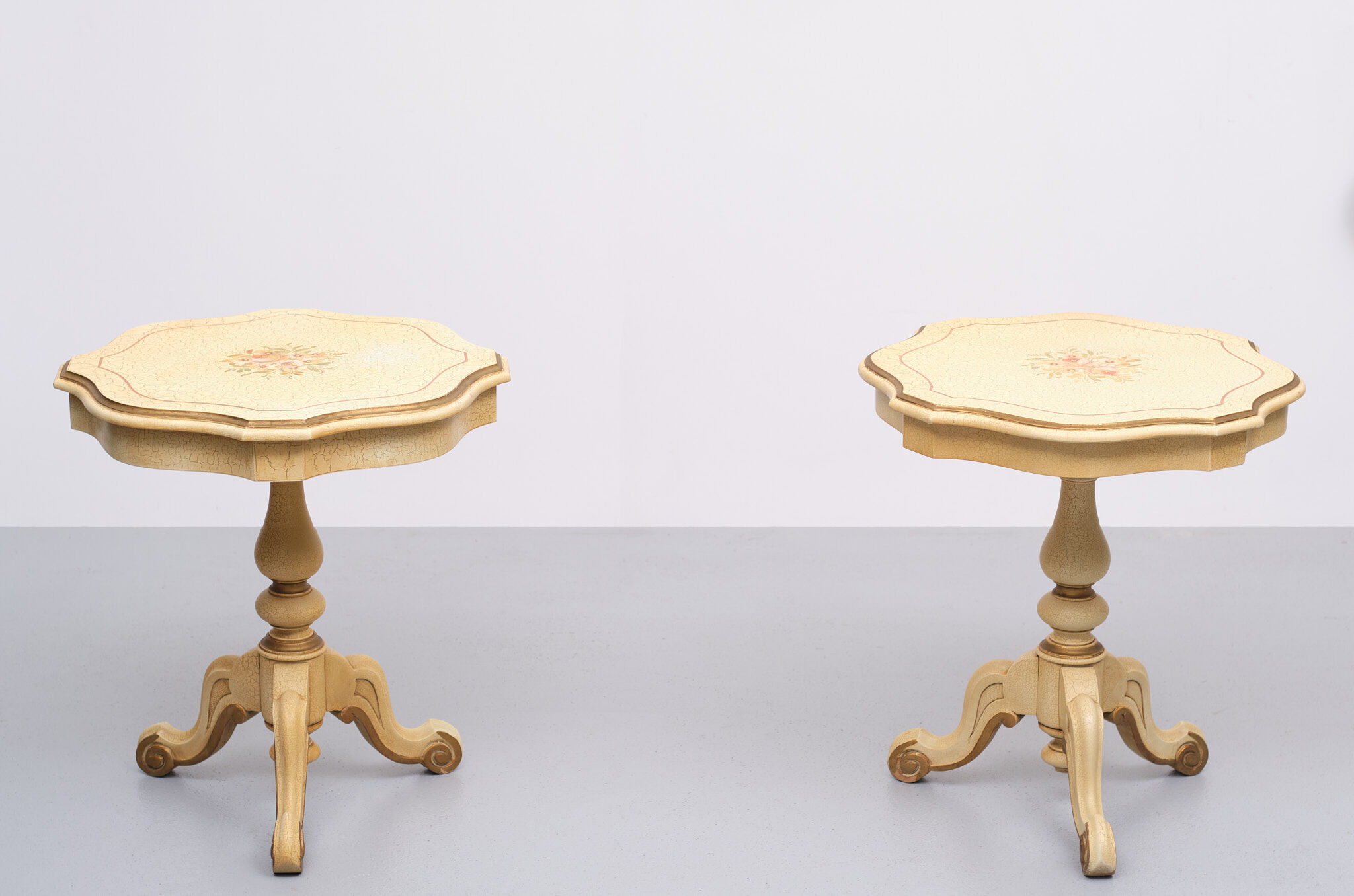 2 Classic Italian Craquelure Side Tables 1960s