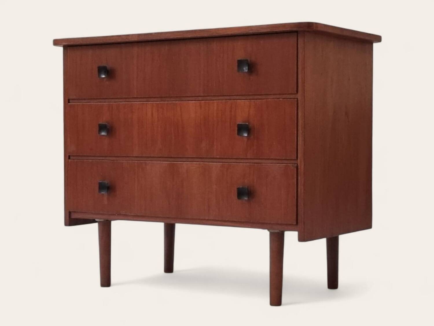 Mode à tiroirs du milieu du siècle