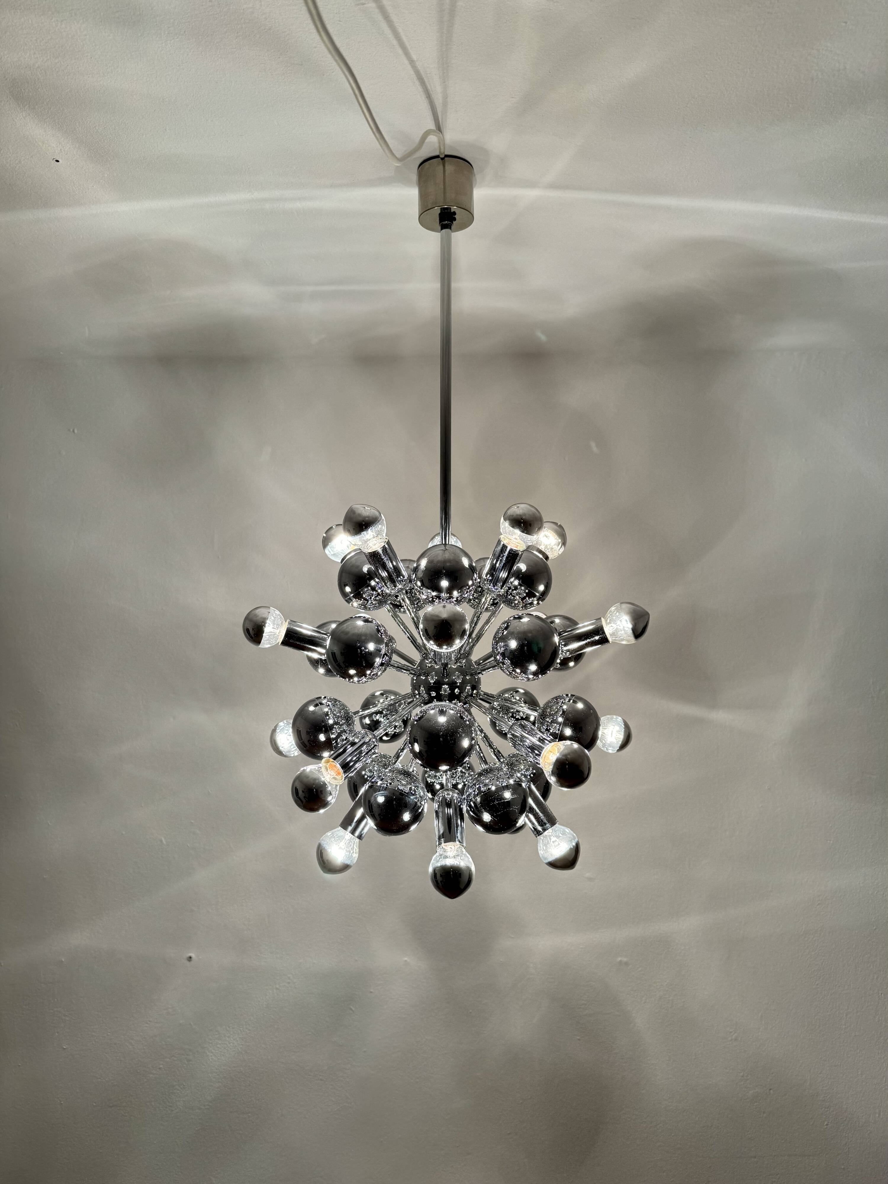 Chandelier Sputnik par Cosack