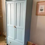 Armoire parisienne
