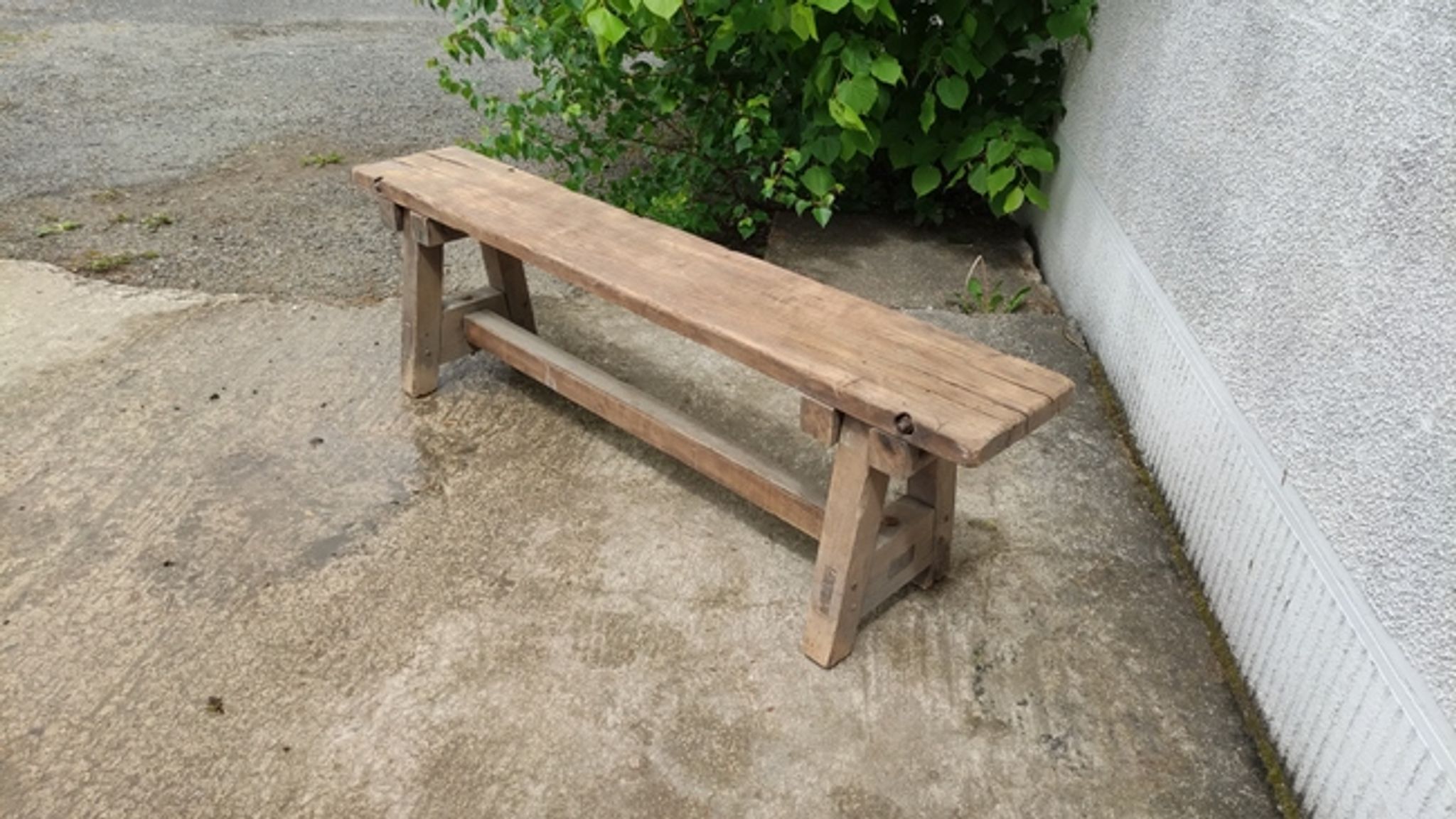 Farm bench