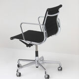 Pair of office armchairs model EA 117 designed by Charles & Ray Eames, Vitra edition.