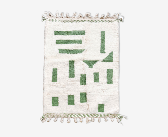 Tapis berbère marocain beni ouarain écru à motifs verts 155x112cm