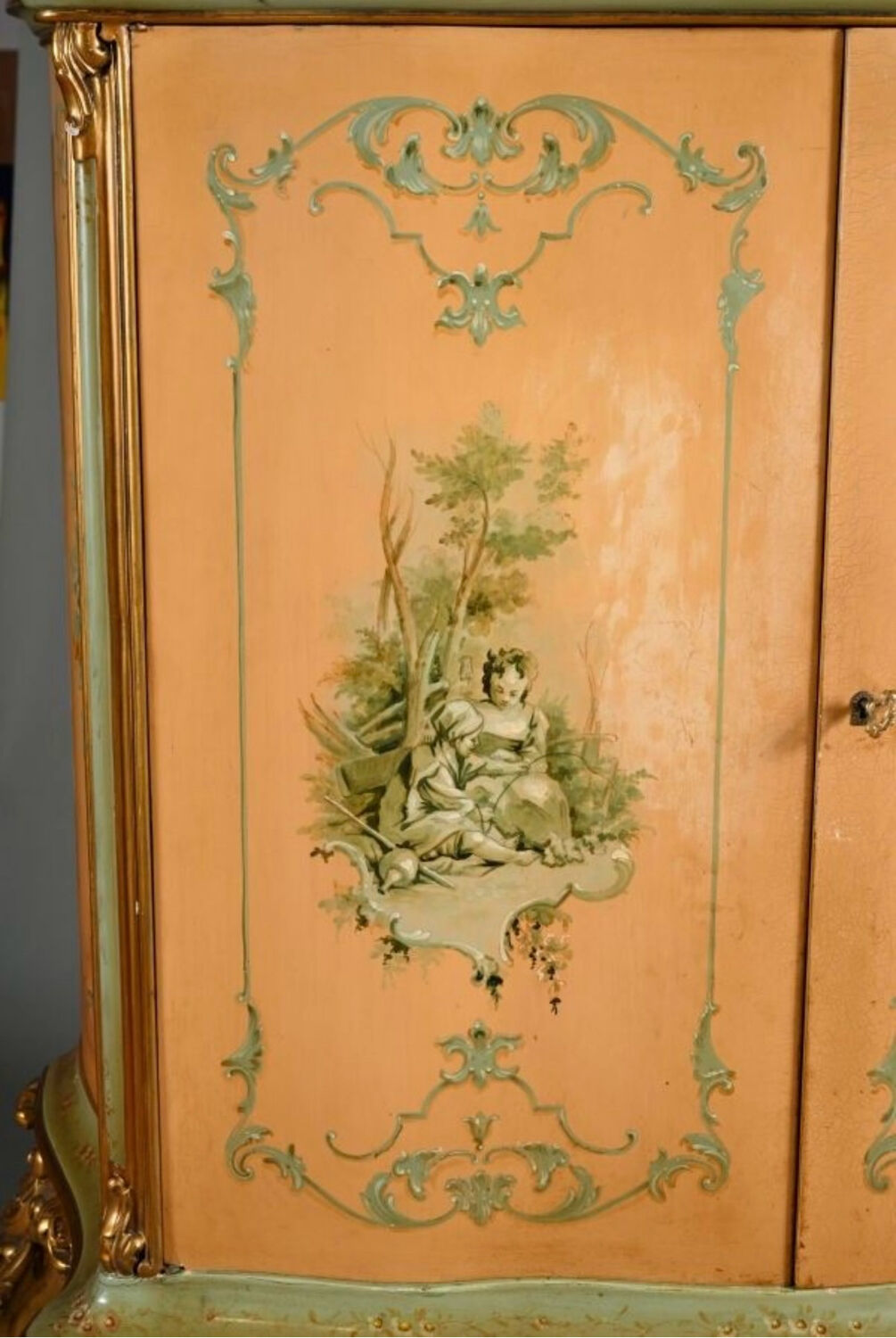 Dressing table in Italian baroque style made of painted wood…