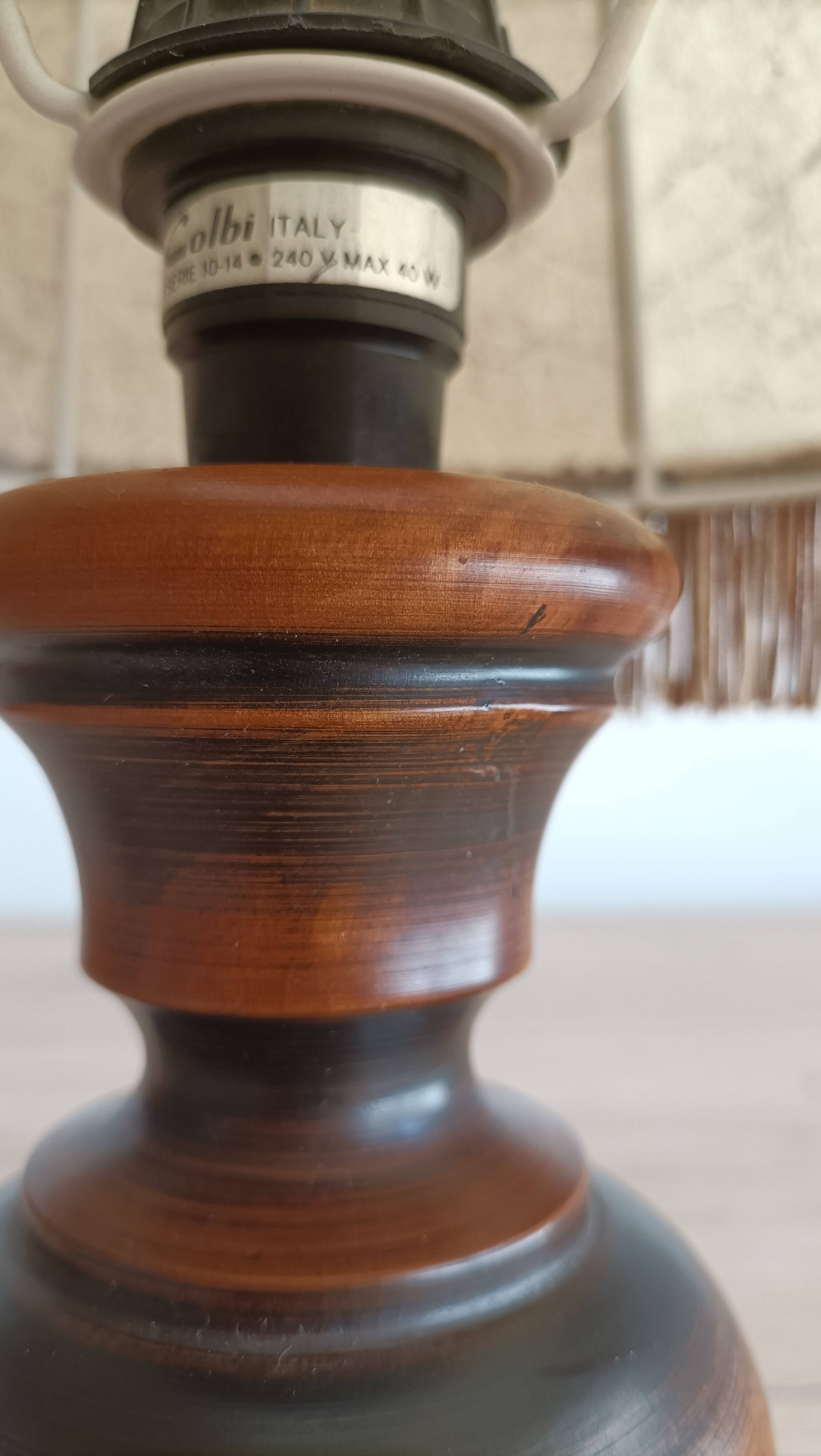 Vintage Italian table lamp in turned wood and leather lampshade