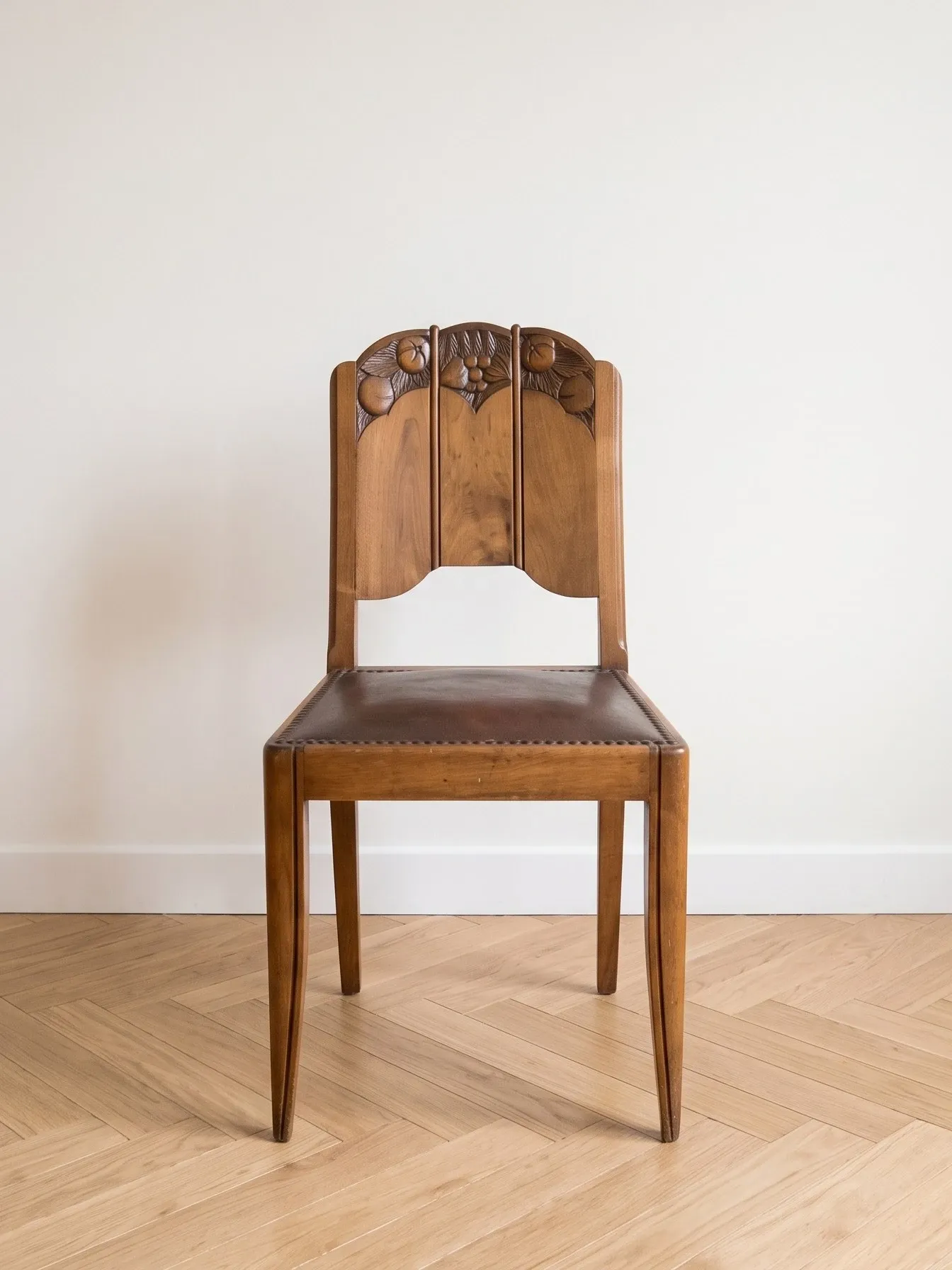 Lot de 6 chaises Art Déco en bois et cuir