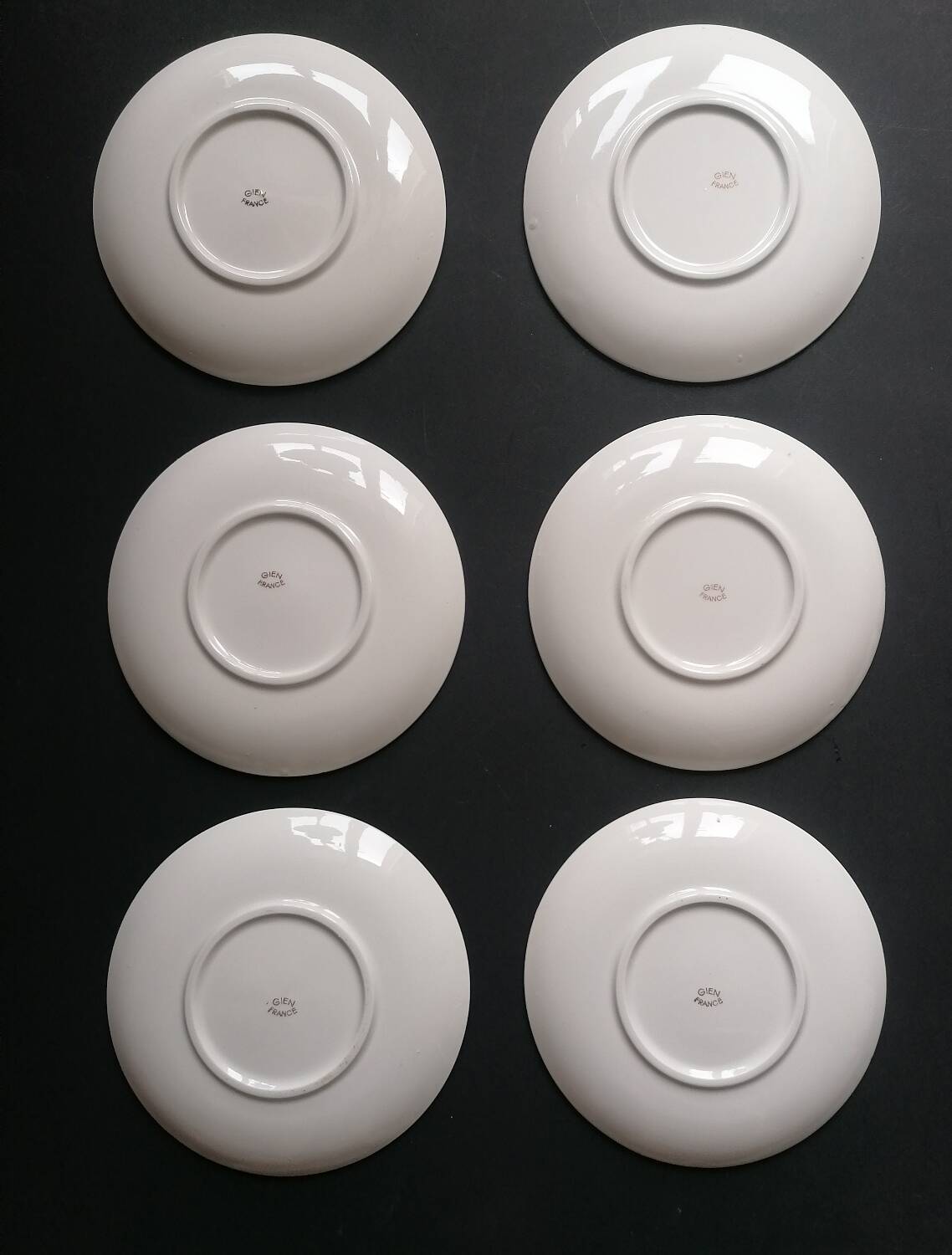 6 Gien cheese plates