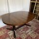 Table ovale extensible en placage d’orme