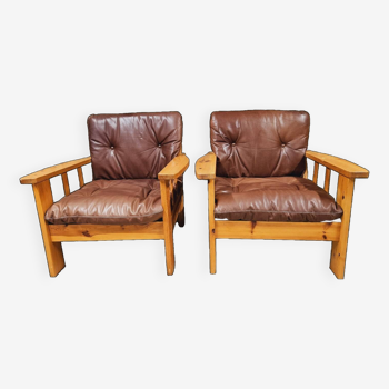 Pair of leather armchairs 1980