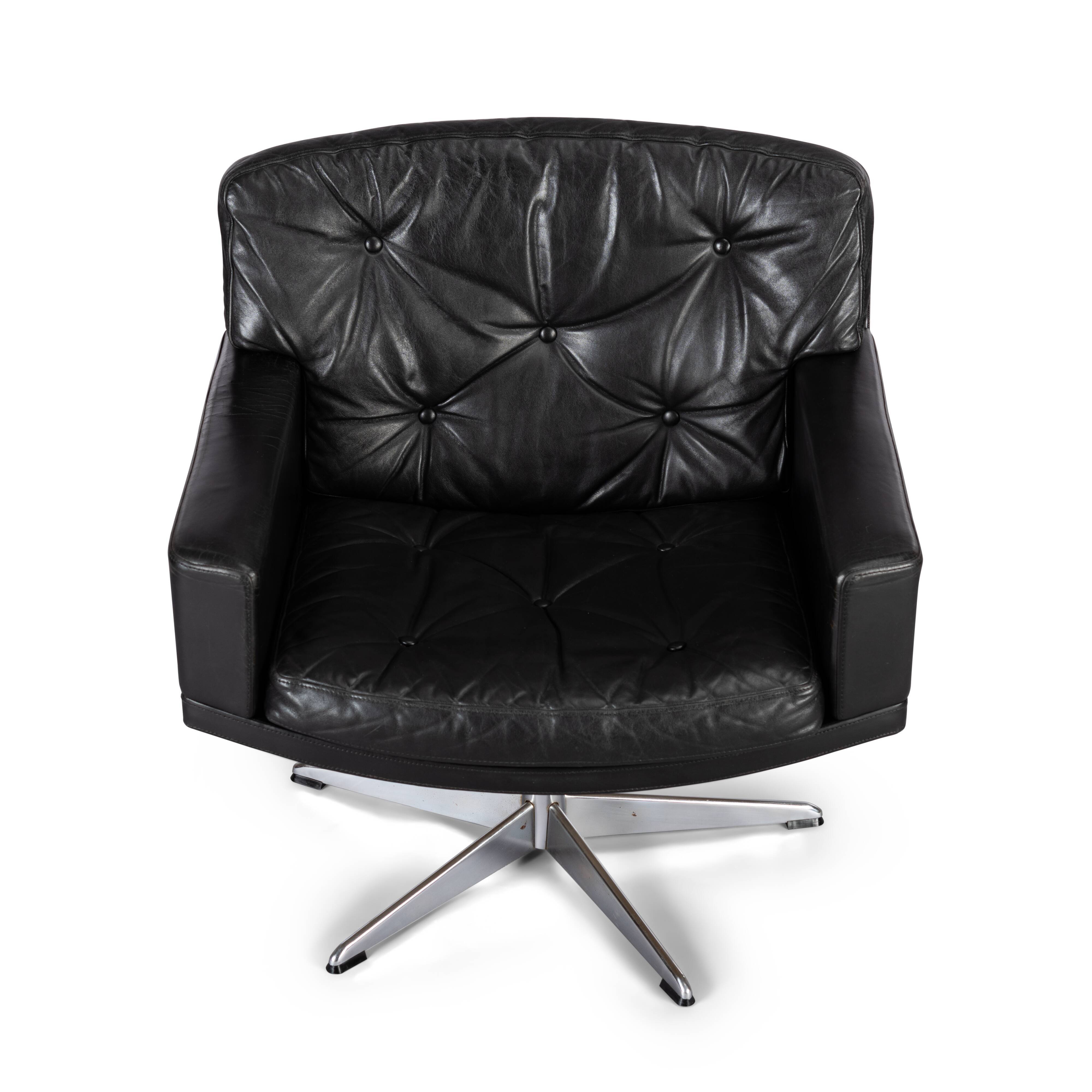 Mid-century black leather swivel chair by Lystager, 1960s