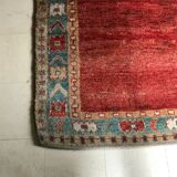 Tapis en laine a motif xx siècle