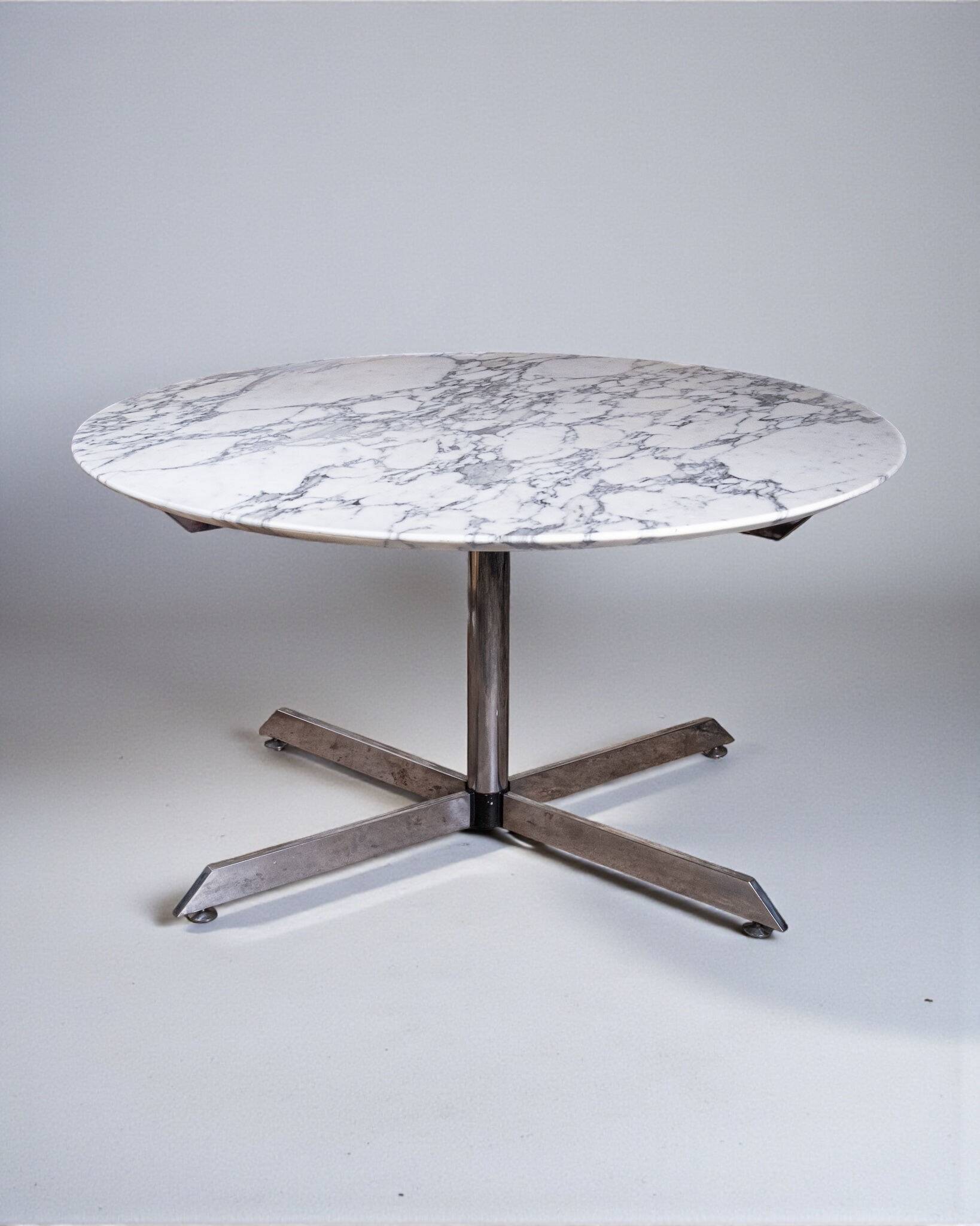Calacatta marble Super Malta table, Roche Bobois, 1980s