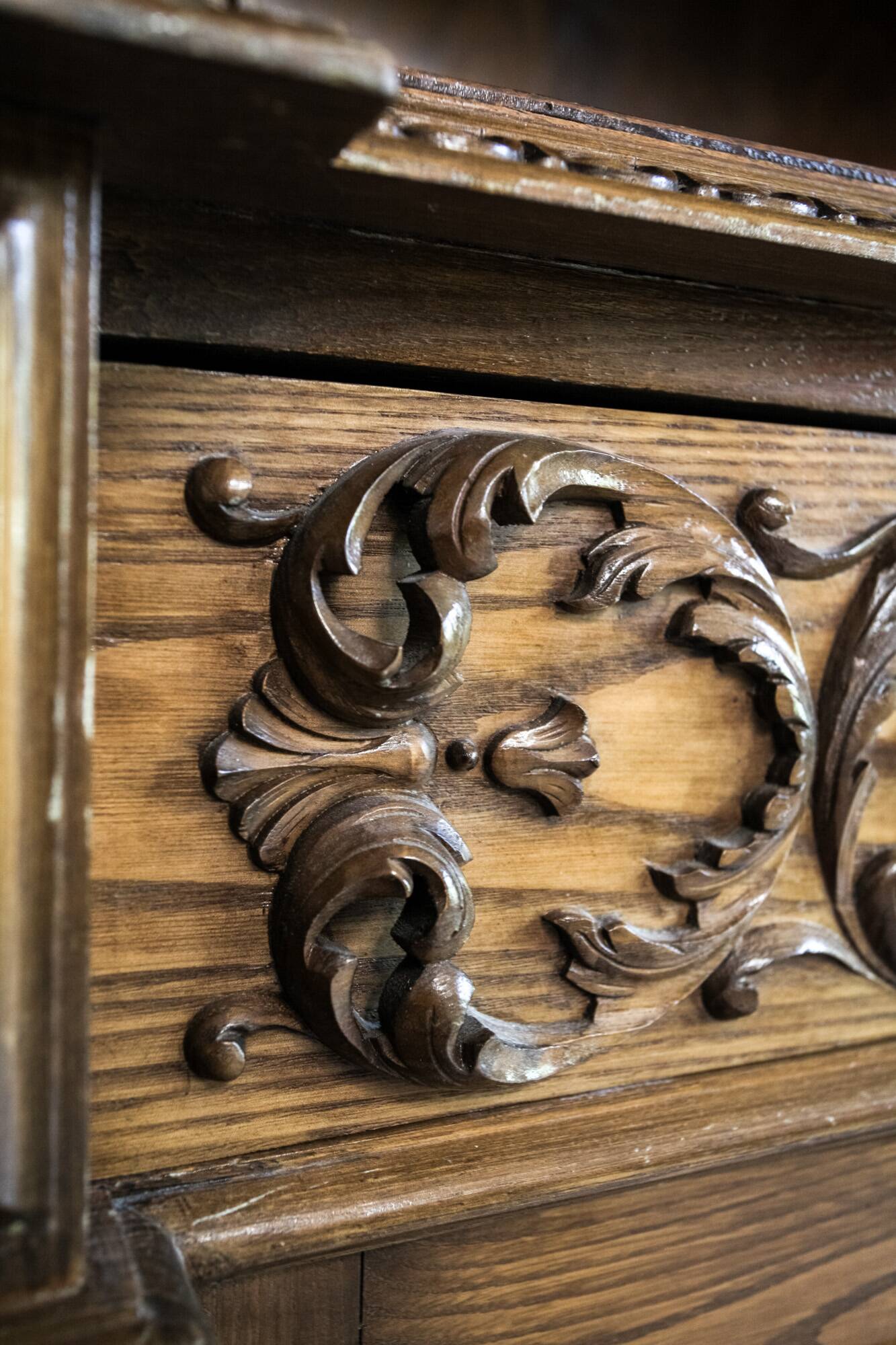 Old carved sideboard Portugal vintage solid wood