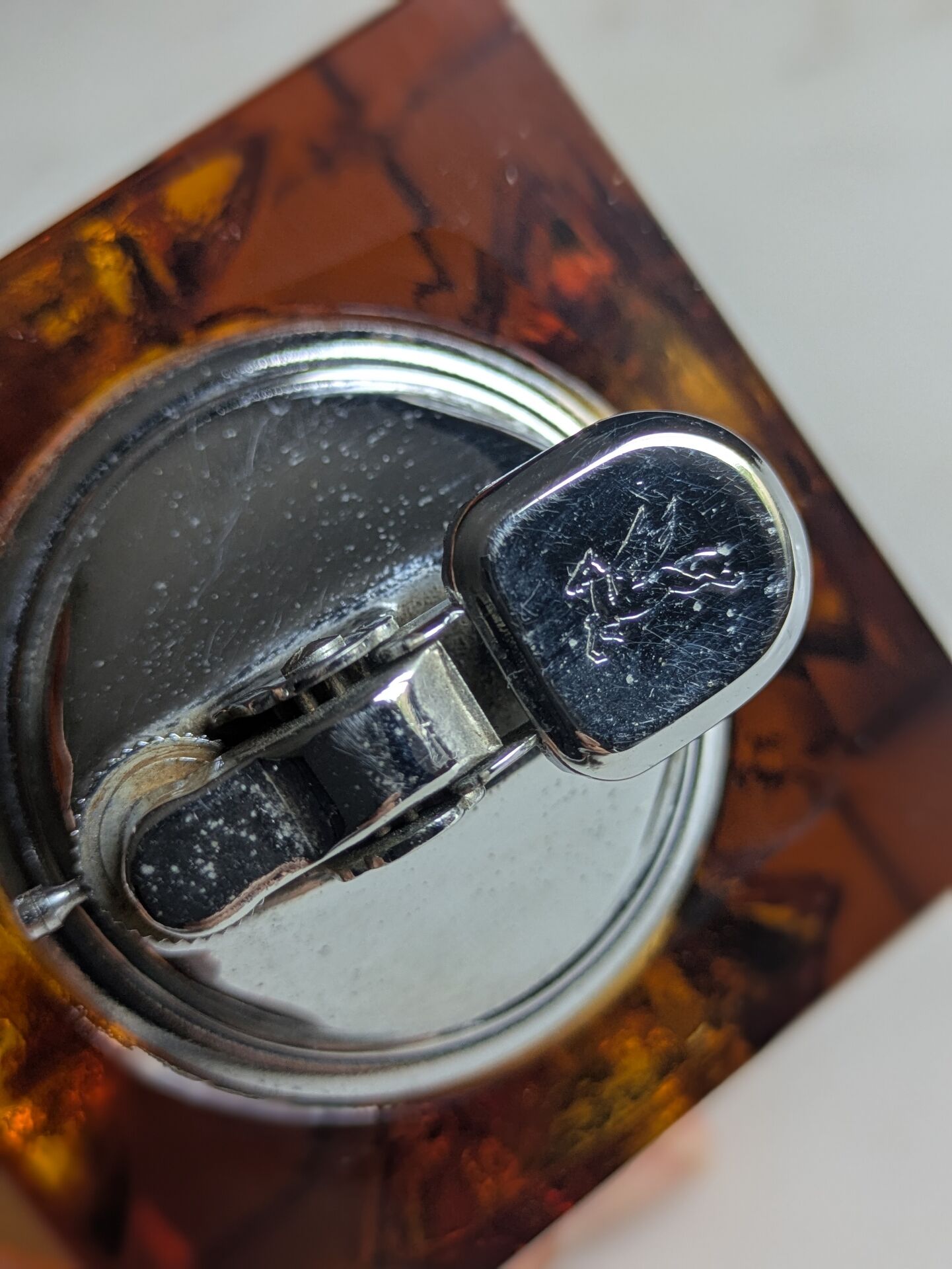 Briquet, 1970