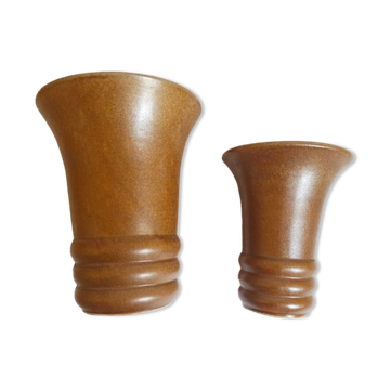 Pair of sandstone vases 60s