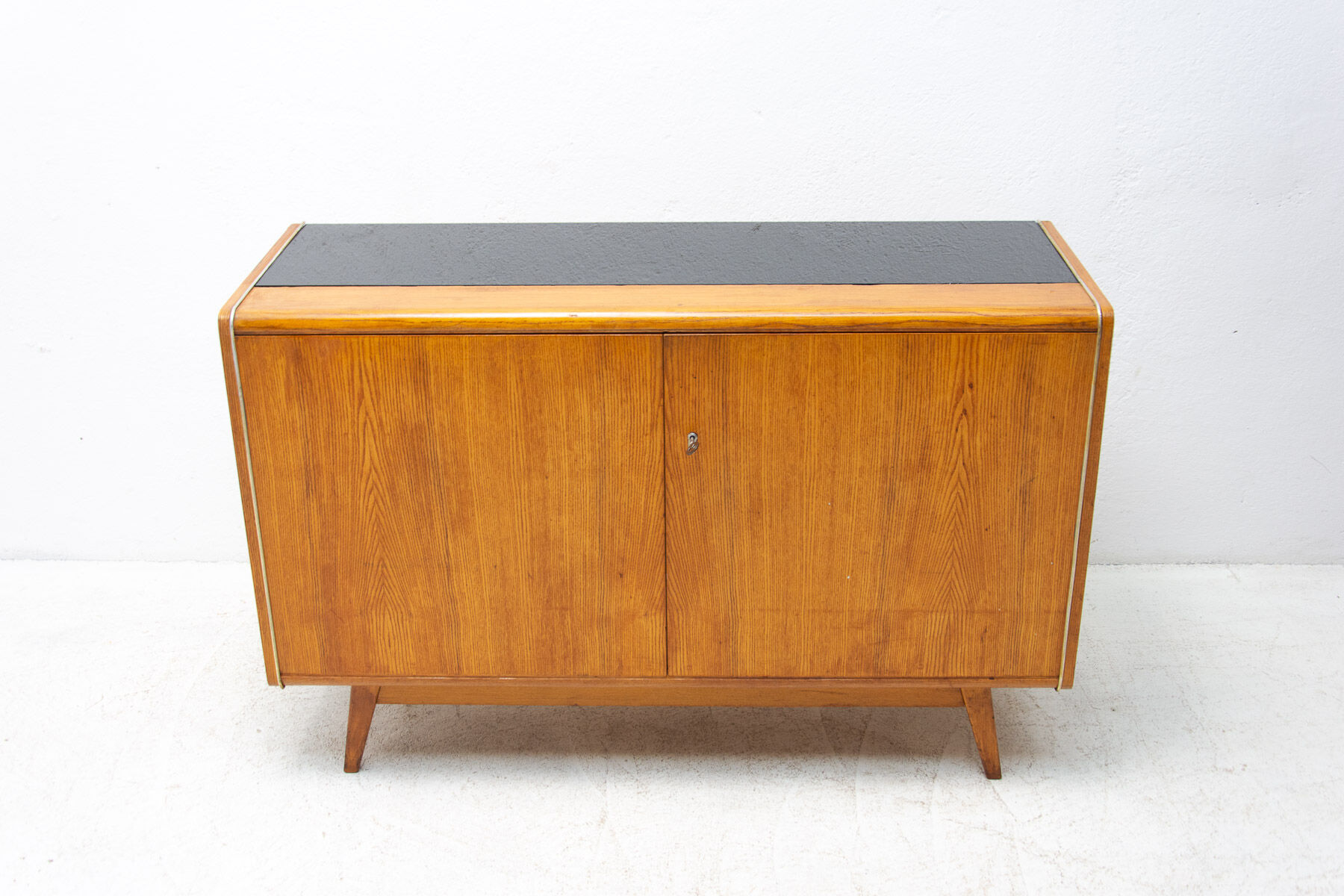 Mid century sideboard by Hubert Nepožitek & Bohumil Landsman for Jitona, 1960´s